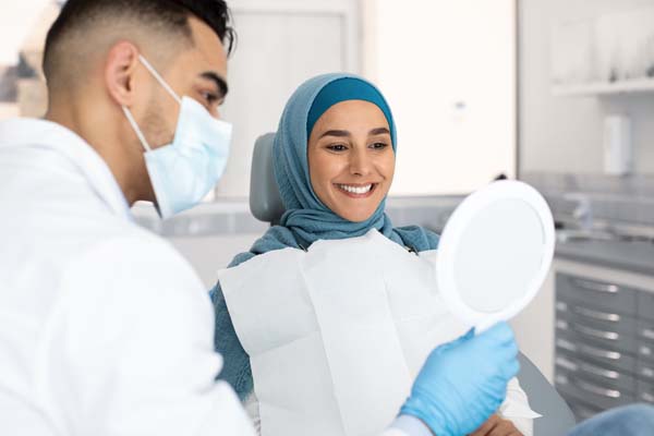 The Smile Makeover Blueprint: How A Cosmetic Dentist Can Transform Your Teeth